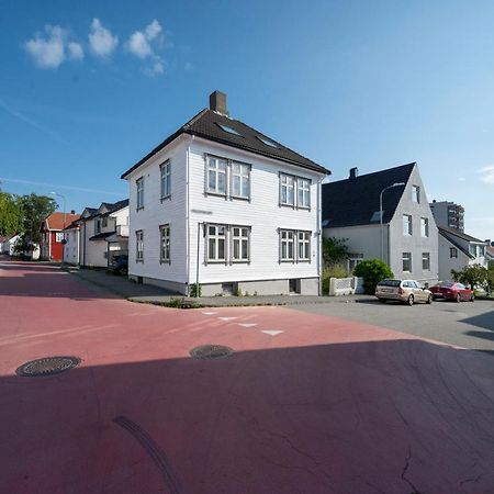 Practical Basement Apt With All Home Comforts Close To City Centre Stavanger Buitenkant foto