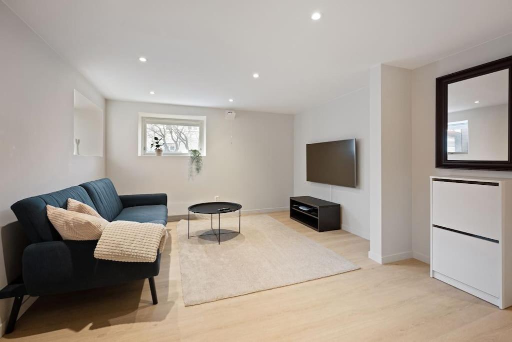 Practical Basement Apt With All Home Comforts Close To City Centre Stavanger Buitenkant foto