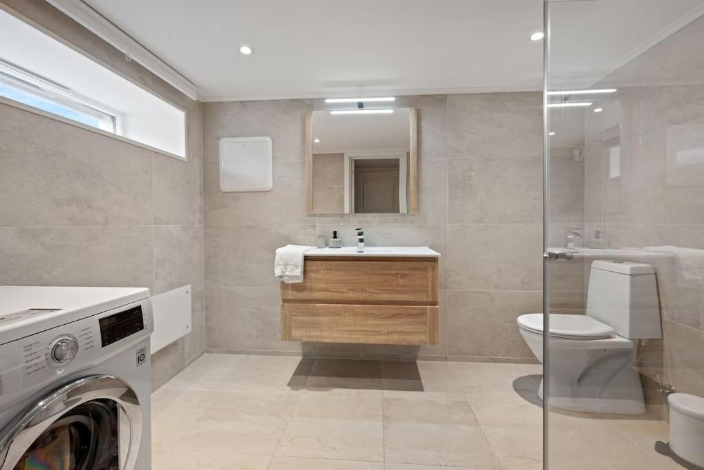 Practical Basement Apt With All Home Comforts Close To City Centre Stavanger Buitenkant foto