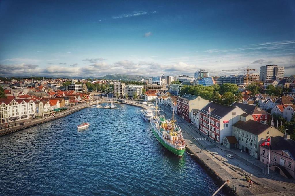 Practical Basement Apt With All Home Comforts Close To City Centre Stavanger Buitenkant foto