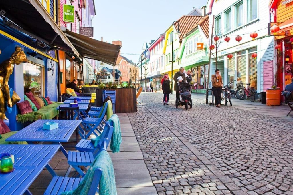 Practical Basement Apt With All Home Comforts Close To City Centre Stavanger Buitenkant foto