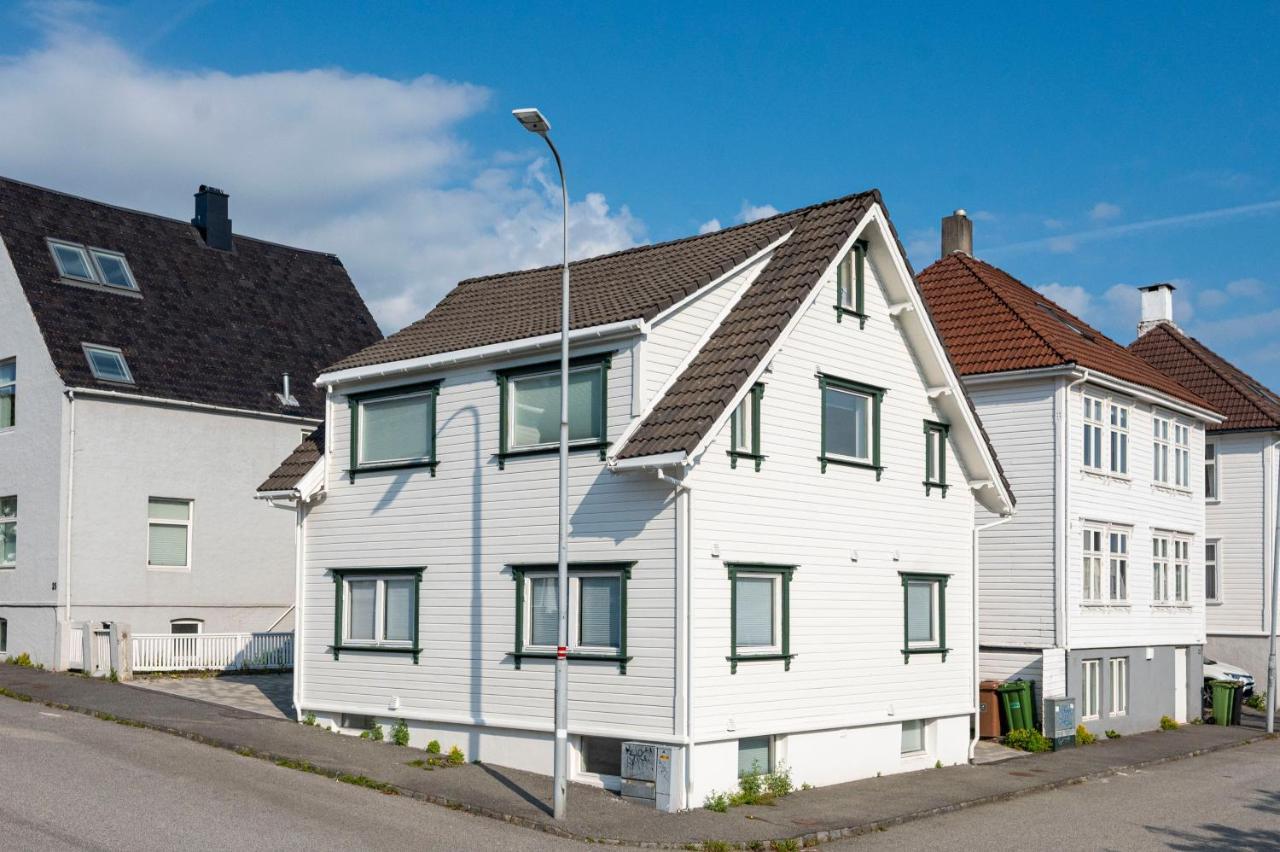 Practical Basement Apt With All Home Comforts Close To City Centre Stavanger Buitenkant foto